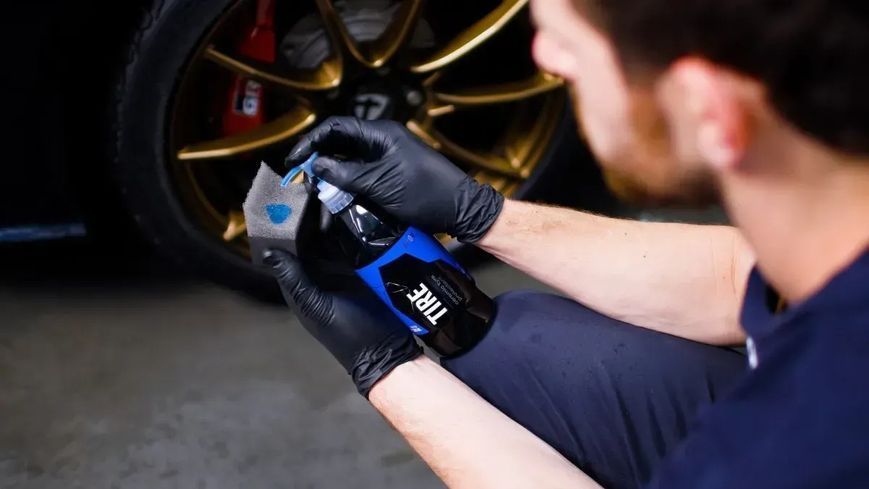 Кварцове захисне керамічне покриття для гуми Gyeon Q2 Tire 500 мл 8809973751559 фото
