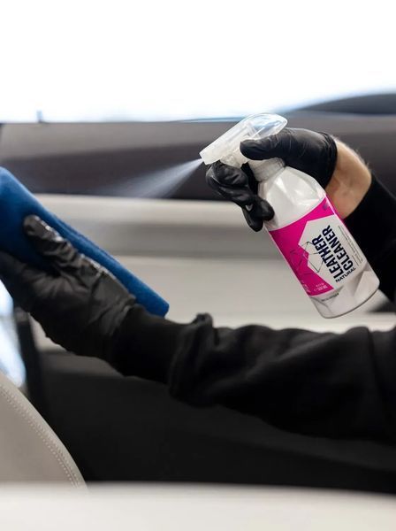 Очиститель кожи Gyeon Q&sup2;M LeatherCleaner Natural 500 мл 8809432677802 фото